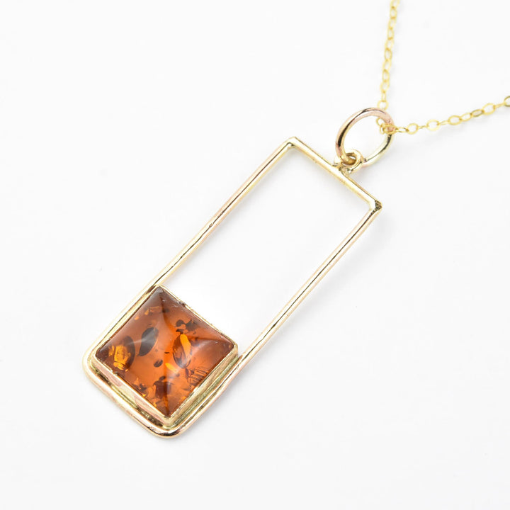 Amber Retro Square Necklace - Goldmakers Fine Jewelry