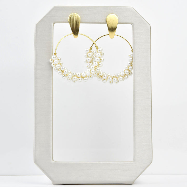 Pearl Circle Earrings - Goldmakers Fine Jewelry