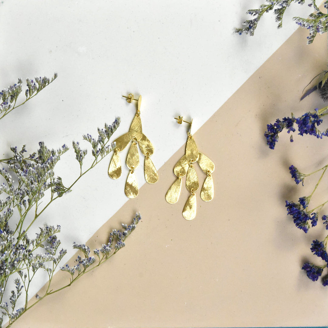 Small Cascading Rain Earrings - Goldmakers Fine Jewelry