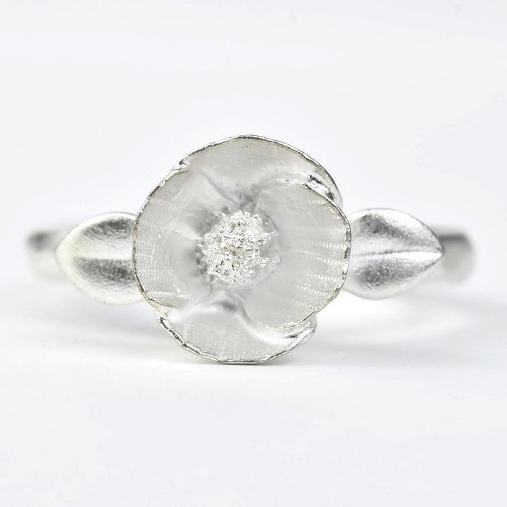 Dainty Poppy Ring - Goldmakers Fine Jewelry