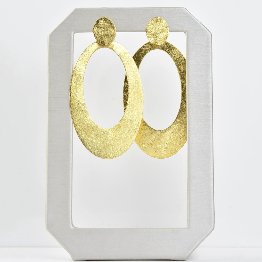 Small Elongated Tejo Earring in Gold Tone - Goldmakers Fine Jewelry