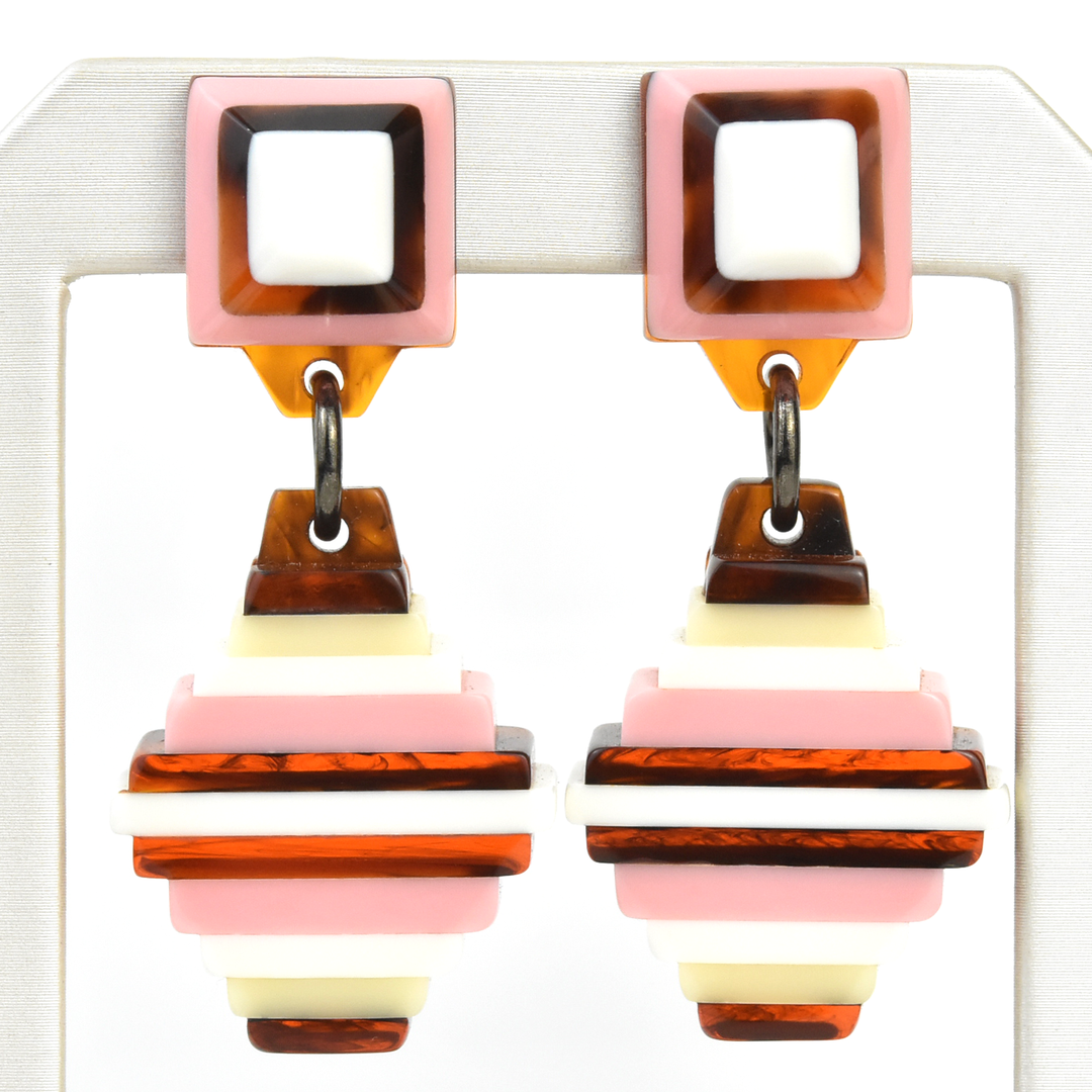 Souvenir Rectangle Dangles in Rose - Goldmakers Fine Jewelry