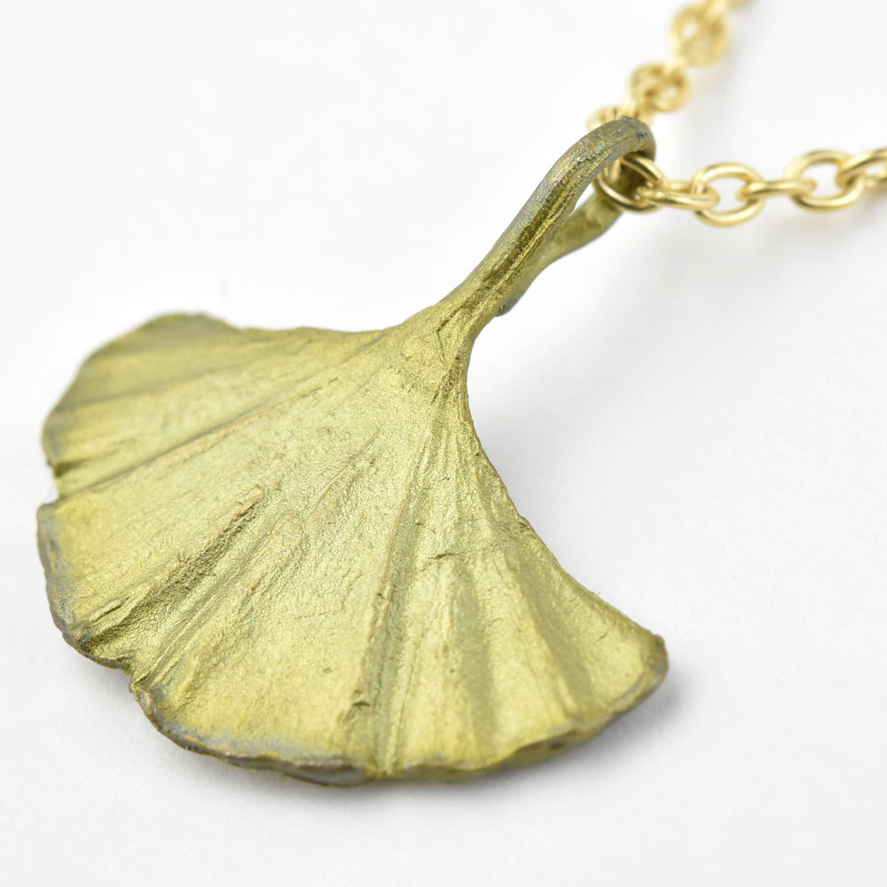 Single Leaf Ginkgo Necklace - Goldmakers Fine Jewelry