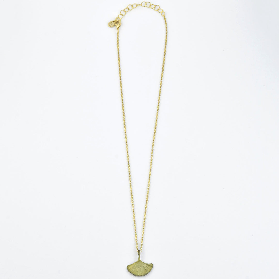 Single Leaf Ginkgo Necklace - Goldmakers Fine Jewelry