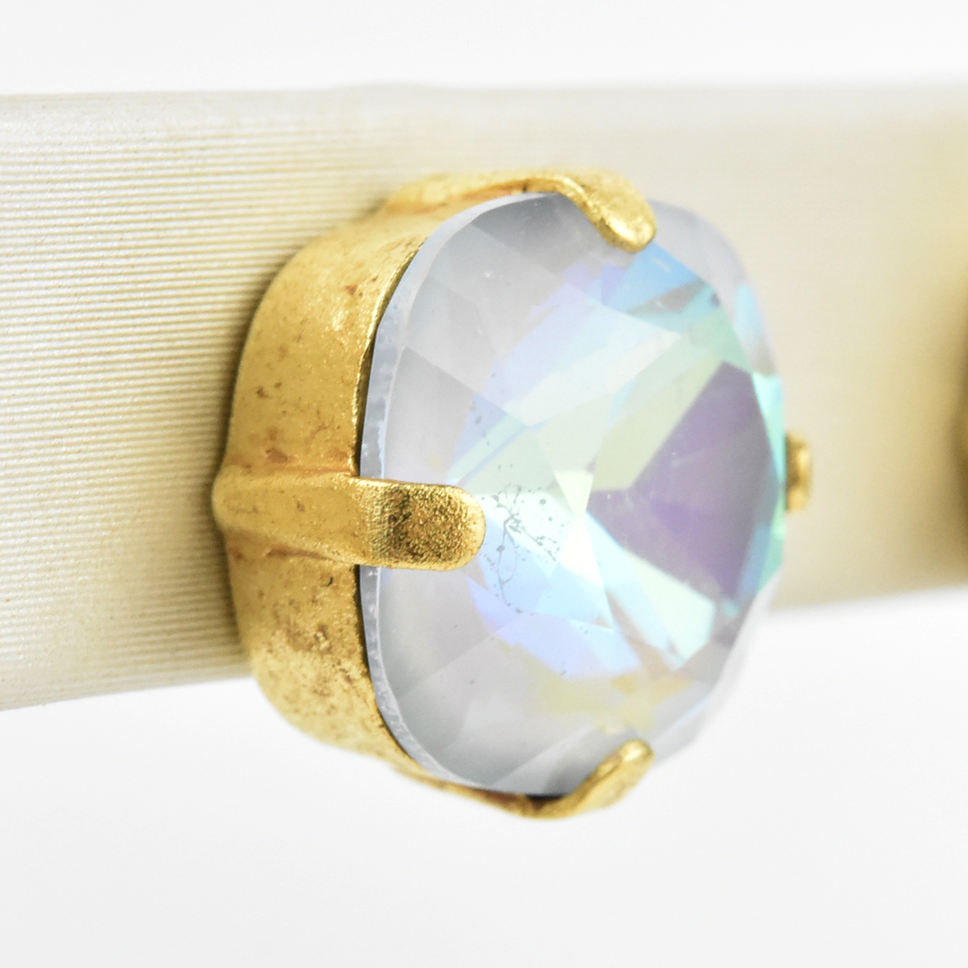 Crystal Studs in Gold - Goldmakers Fine Jewelry