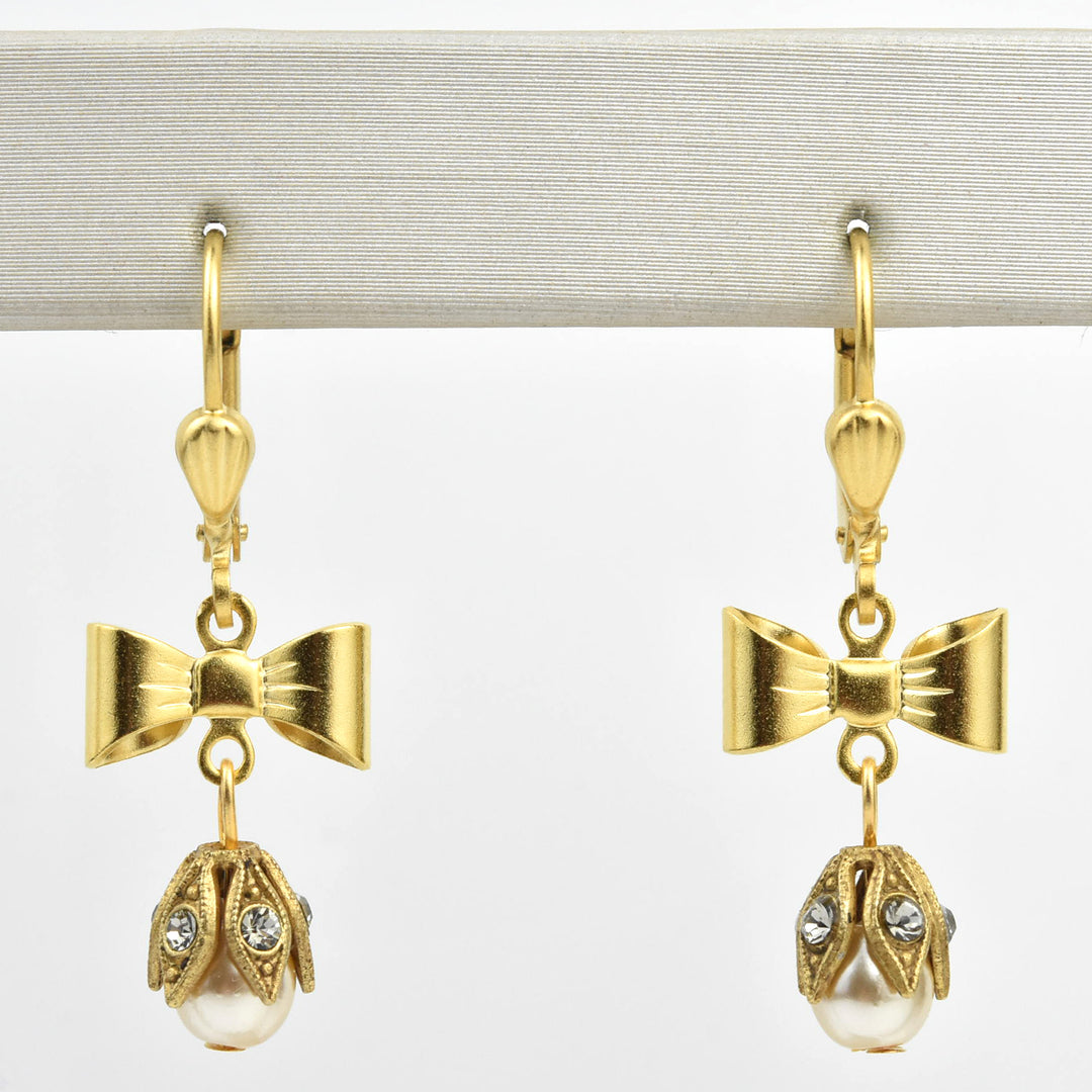 Dainty Bow and Pearl Drop Earrings - Goldmakers Fine Jewelry
