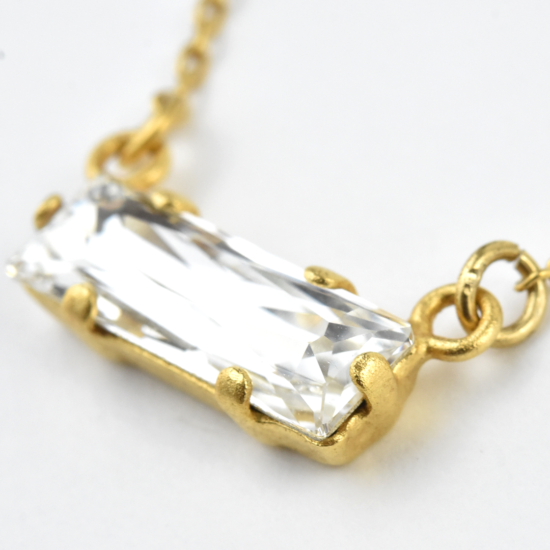 East West Crystal Necklace - Goldmakers Fine Jewelry