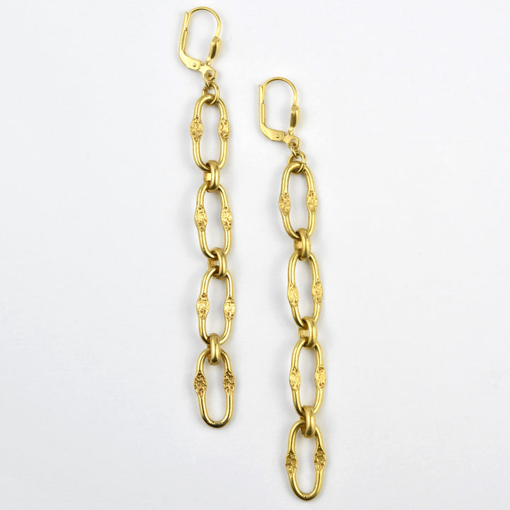 Fancy Chain Link Earrings - Goldmakers Fine Jewelry