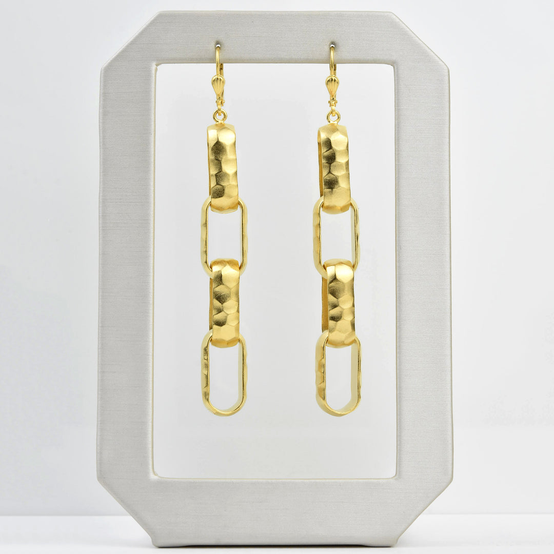 Hammered Chain Link Earrings - Goldmakers Fine Jewelry