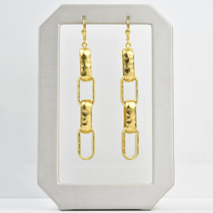 Hammered Chain Link Earrings - Goldmakers Fine Jewelry