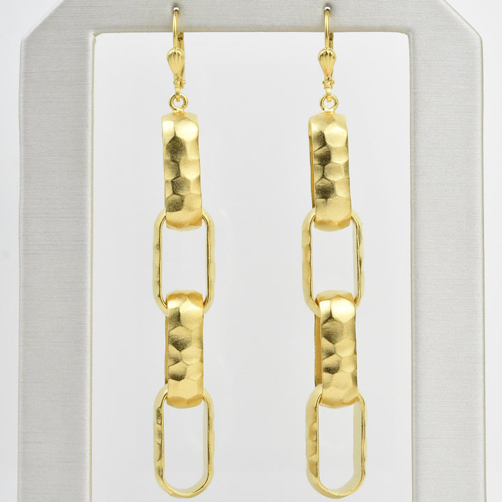 Hammered Chain Link Earrings - Goldmakers Fine Jewelry