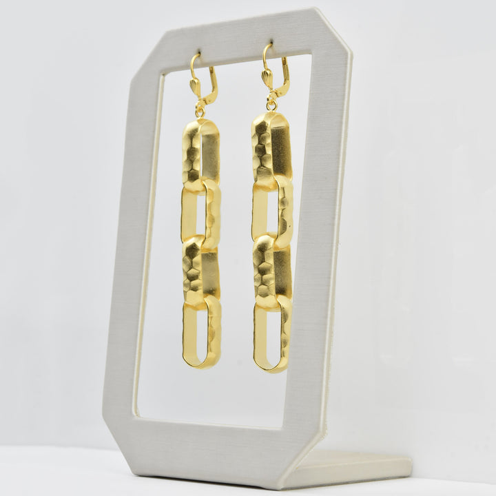 Hammered Chain Link Earrings - Goldmakers Fine Jewelry