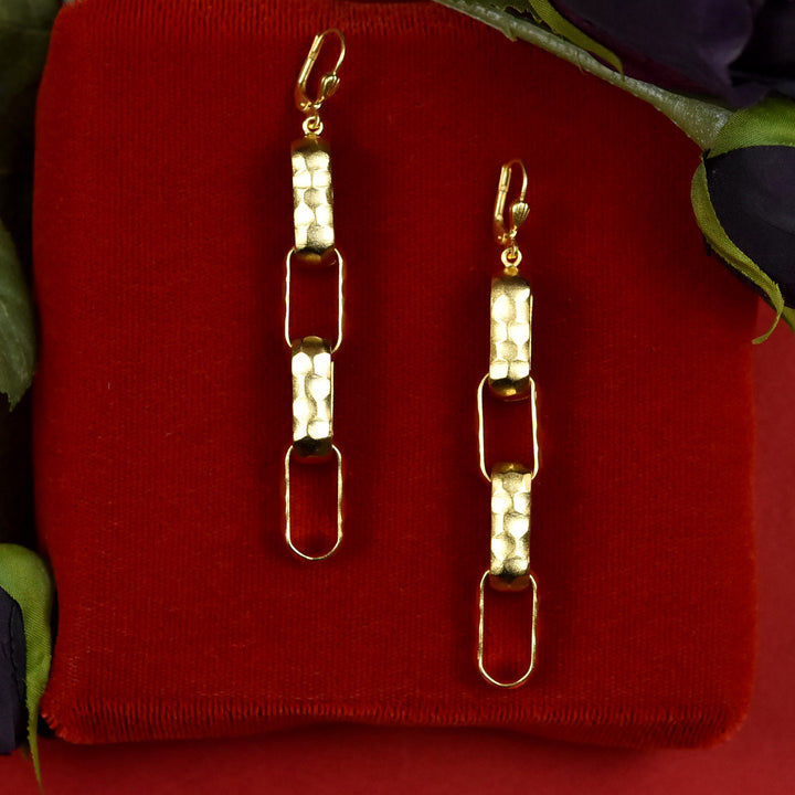 Hammered Chain Link Earrings - Goldmakers Fine Jewelry