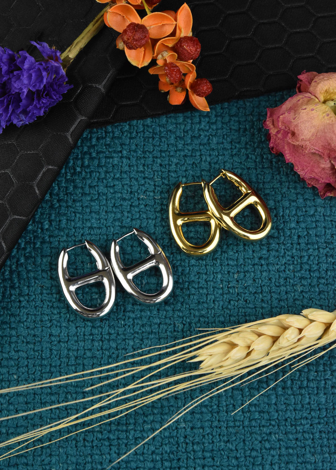 Mauve Hoops - Goldmakers Fine Jewelry