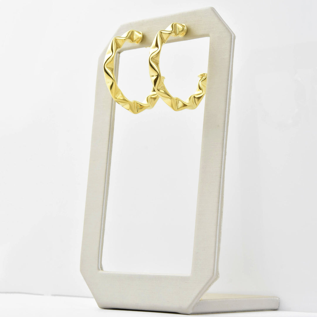 Medium Crimped Hoop Earrings - Goldmakers Fine Jewelry