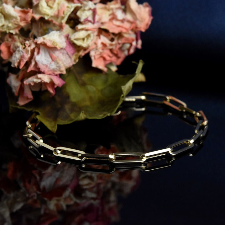 Medium Gold Paperclip Bracelet in 14k - Goldmakers Fine Jewelry
