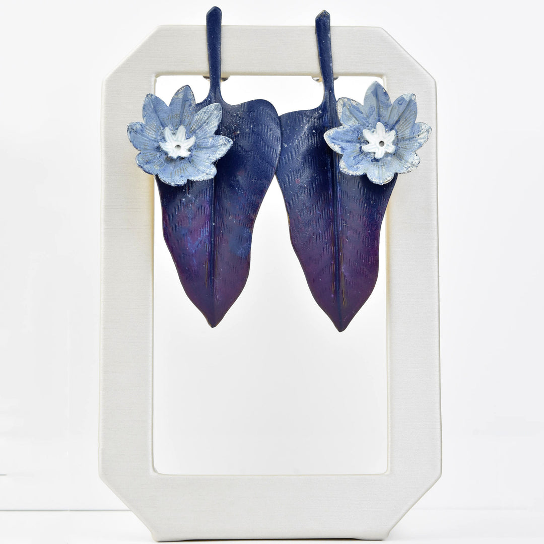 Midnight Blooming Cereus Earrings - Goldmakers Fine Jewelry