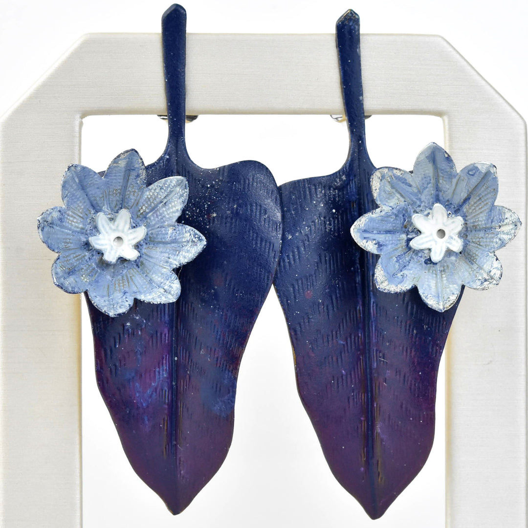 Midnight Blooming Cereus Earrings - Goldmakers Fine Jewelry