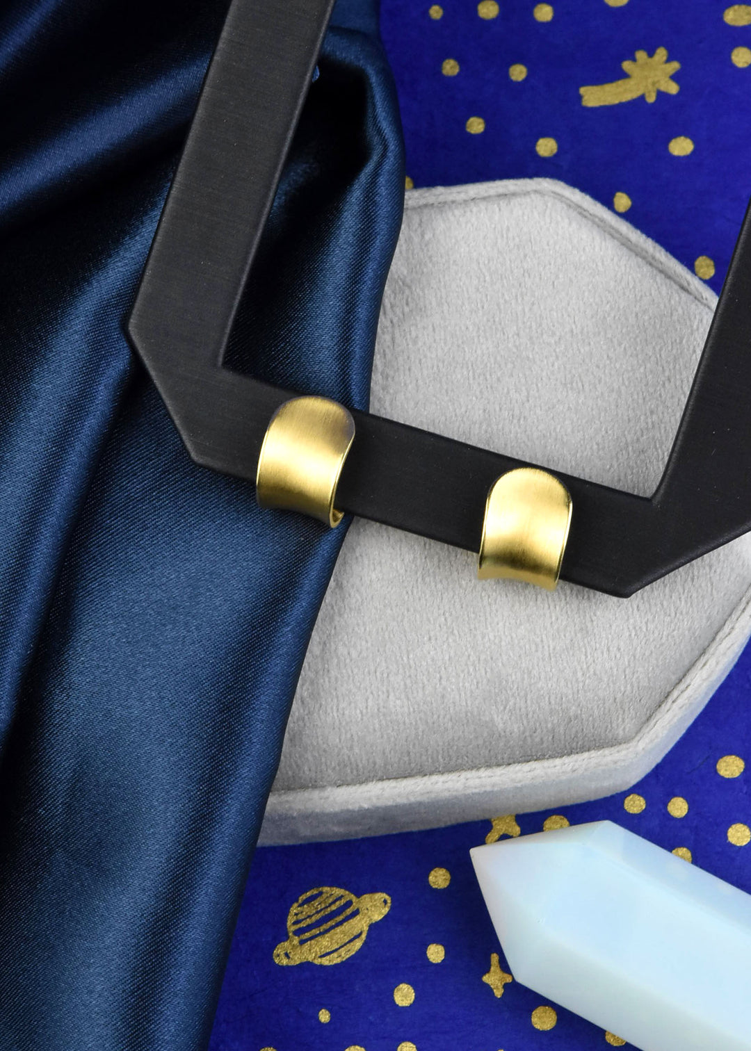 Mini Sol Huggies - Goldmakers Fine Jewelry