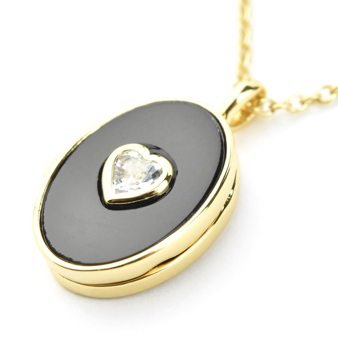 Mysterious Heart Locket - Goldmakers Fine Jewelry