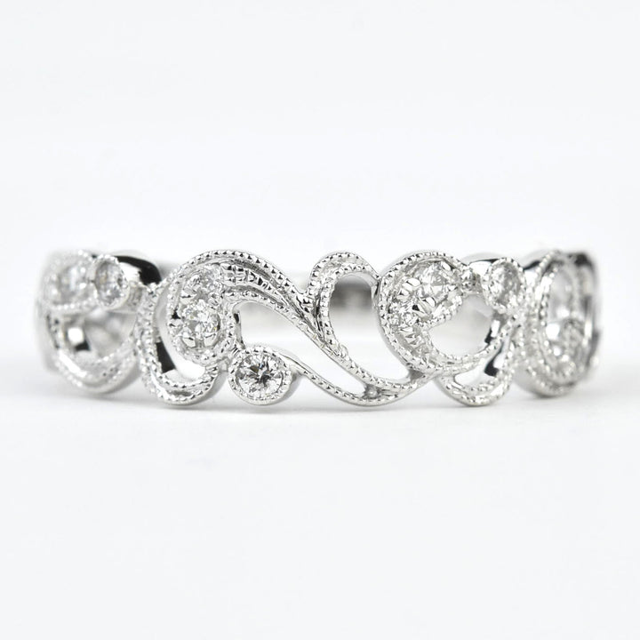 Victorian Ivy Diamond Band in Gold - Goldmakers Fine Jewelry