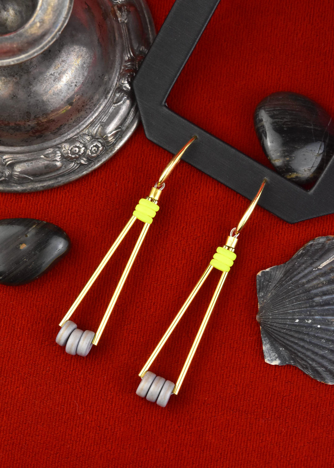 Neon Yellow and Grey Earrings - Goldmakers Fine Jewelry