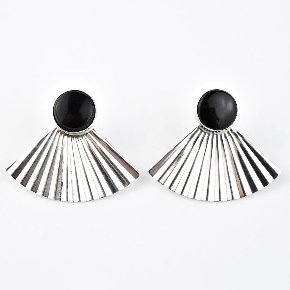 Retro Silver Fan Earrings - Goldmakers Fine Jewelry