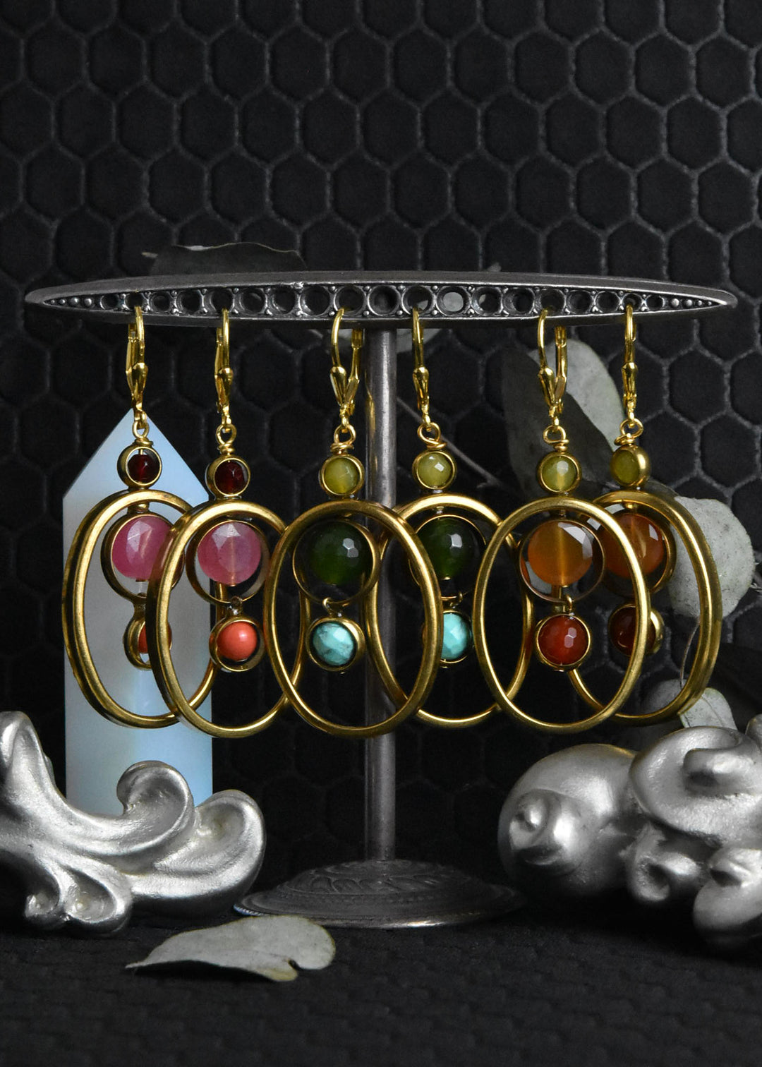 Oval Orbit Earrings - Goldmakers Fine Jewelry