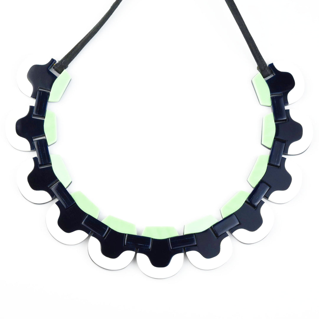 Panorama Wave Necklace - Goldmakers Fine Jewelry
