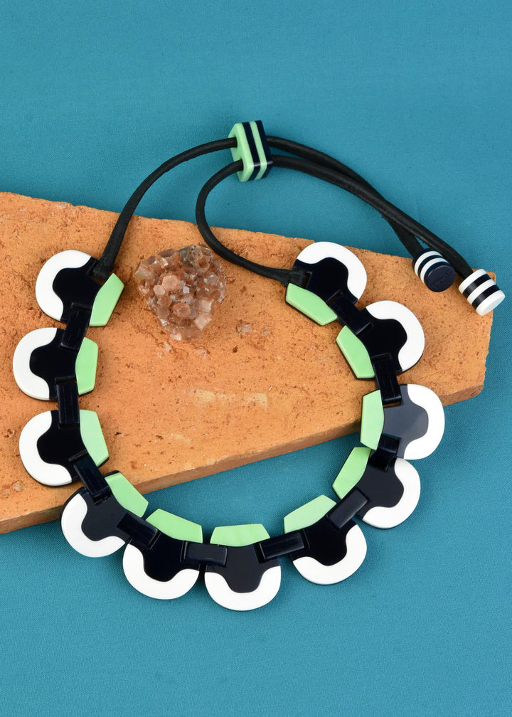 Panorama Wave Necklace - Goldmakers Fine Jewelry
