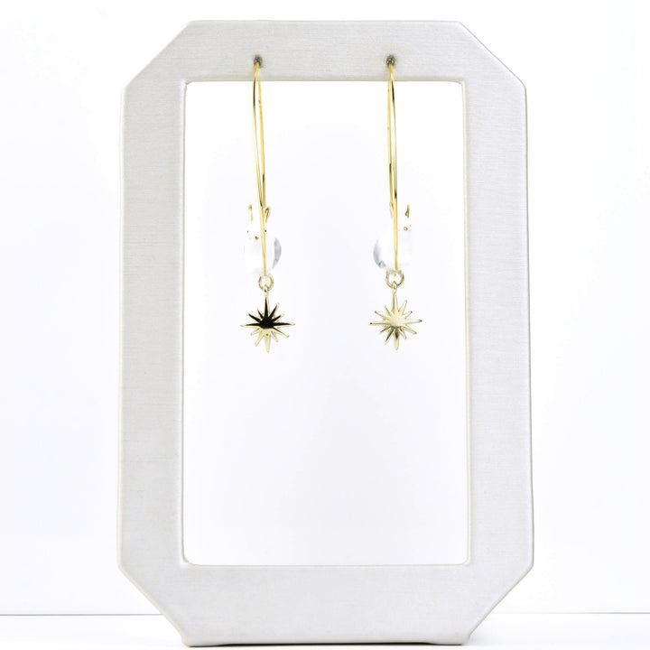 Polar Hare Hoops with Star - Goldmakers Fine Jewelry