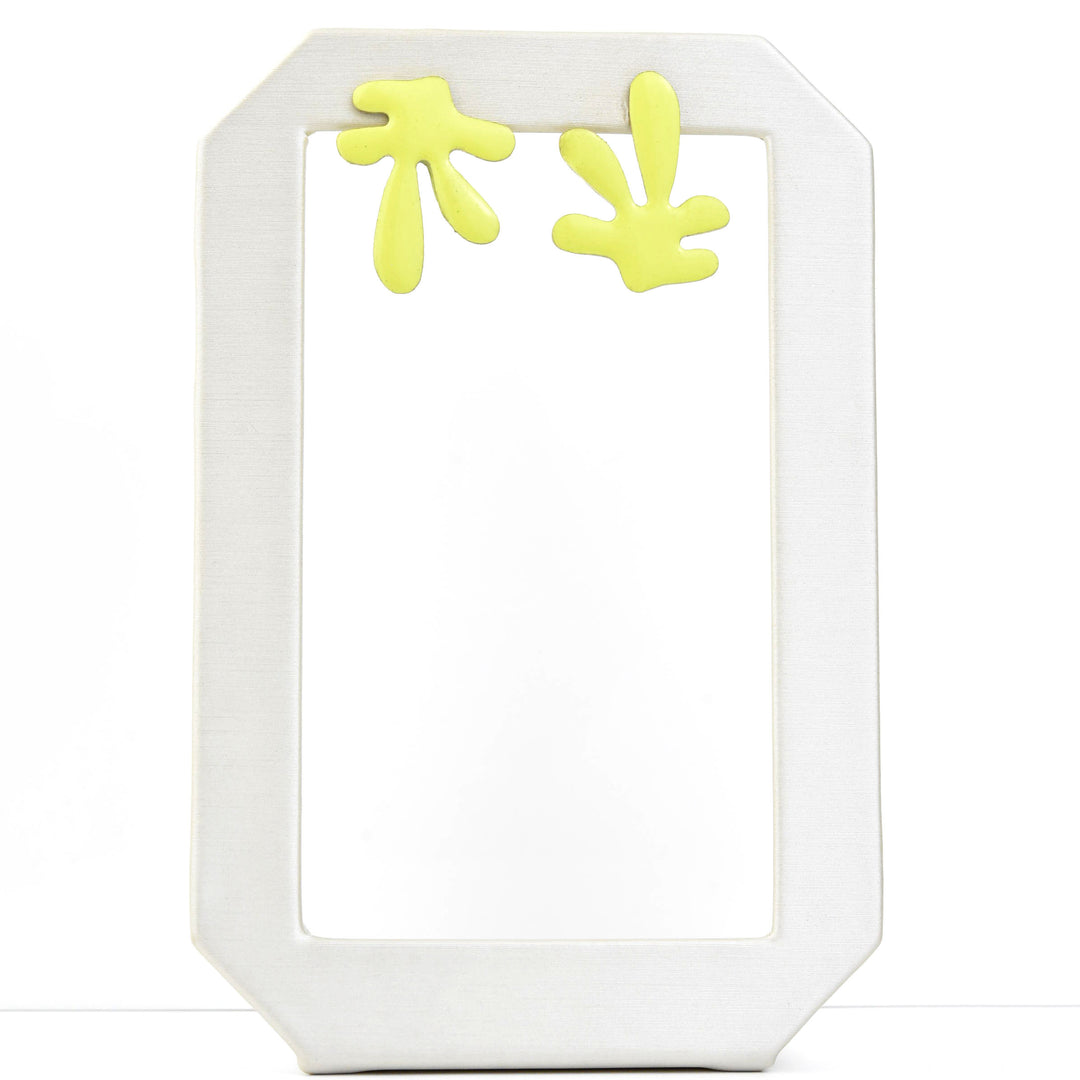 Prince Studs in Lime - Goldmakers Fine Jewelry