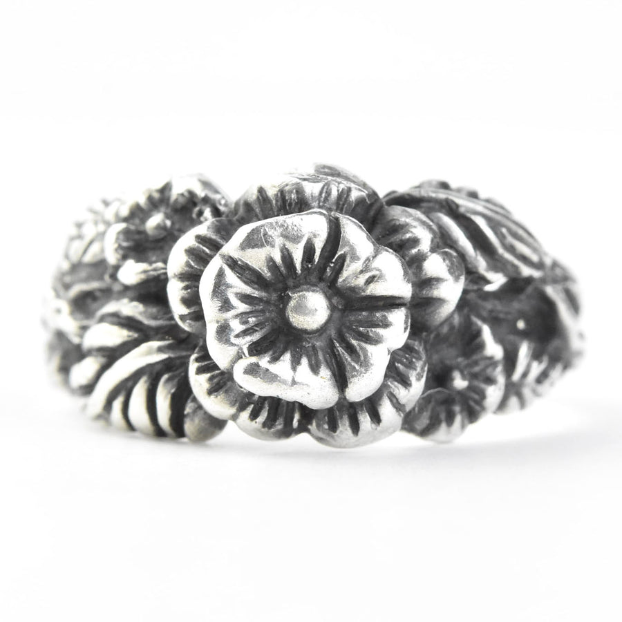 Bloom Ring in Silver - Goldmakers Fine Jewelry
