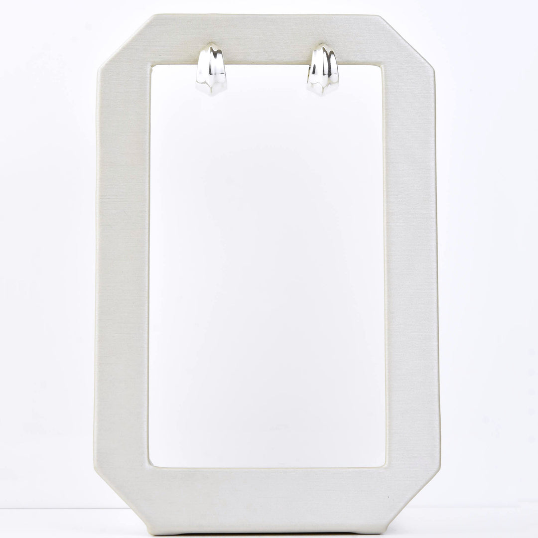 Small Bodie Hoop Earrings - Goldmakers Fine Jewelry