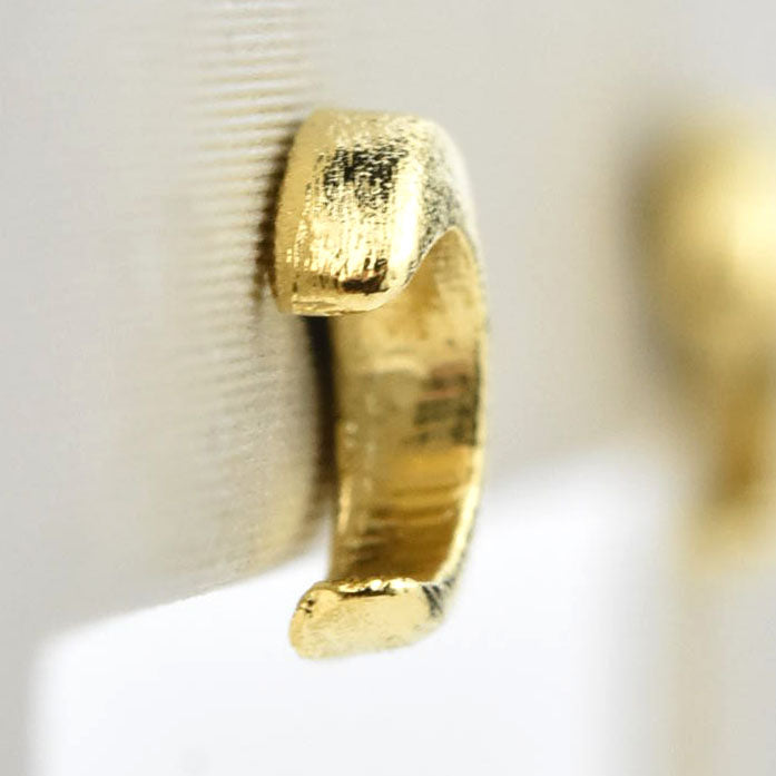 Small Crescent Studs - Goldmakers Fine Jewelry