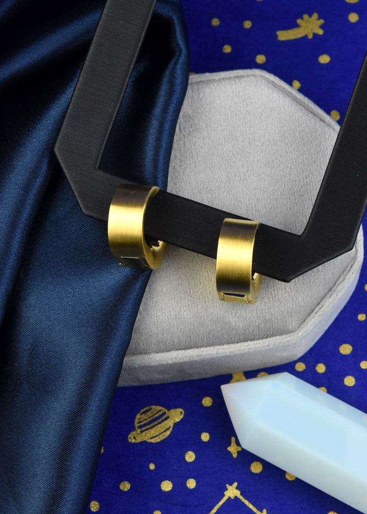 Soho Huggie Hoops - Goldmakers Fine Jewelry