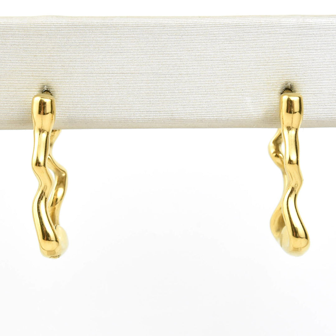 Squiggly Rounded Huggie Hoops, Rectangular - Goldmakers Fine Jewelry
