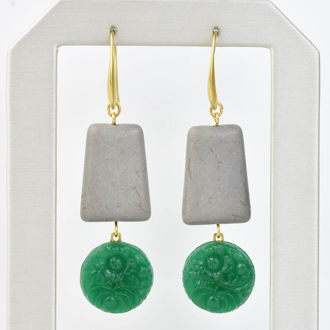 Vintage Green Glass Earrings - Goldmakers Fine Jewelry