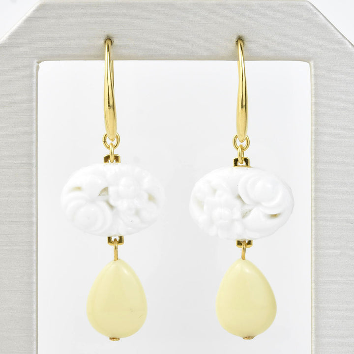 Vintage Milk Glass Earrings - Goldmakers Fine Jewelry
