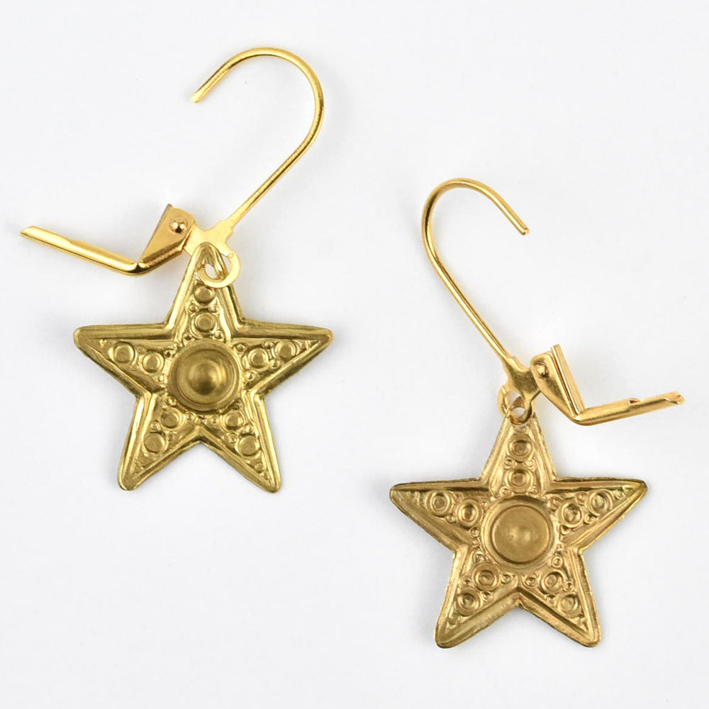 Small Star Earrings - Goldmakers Fine Jewelry