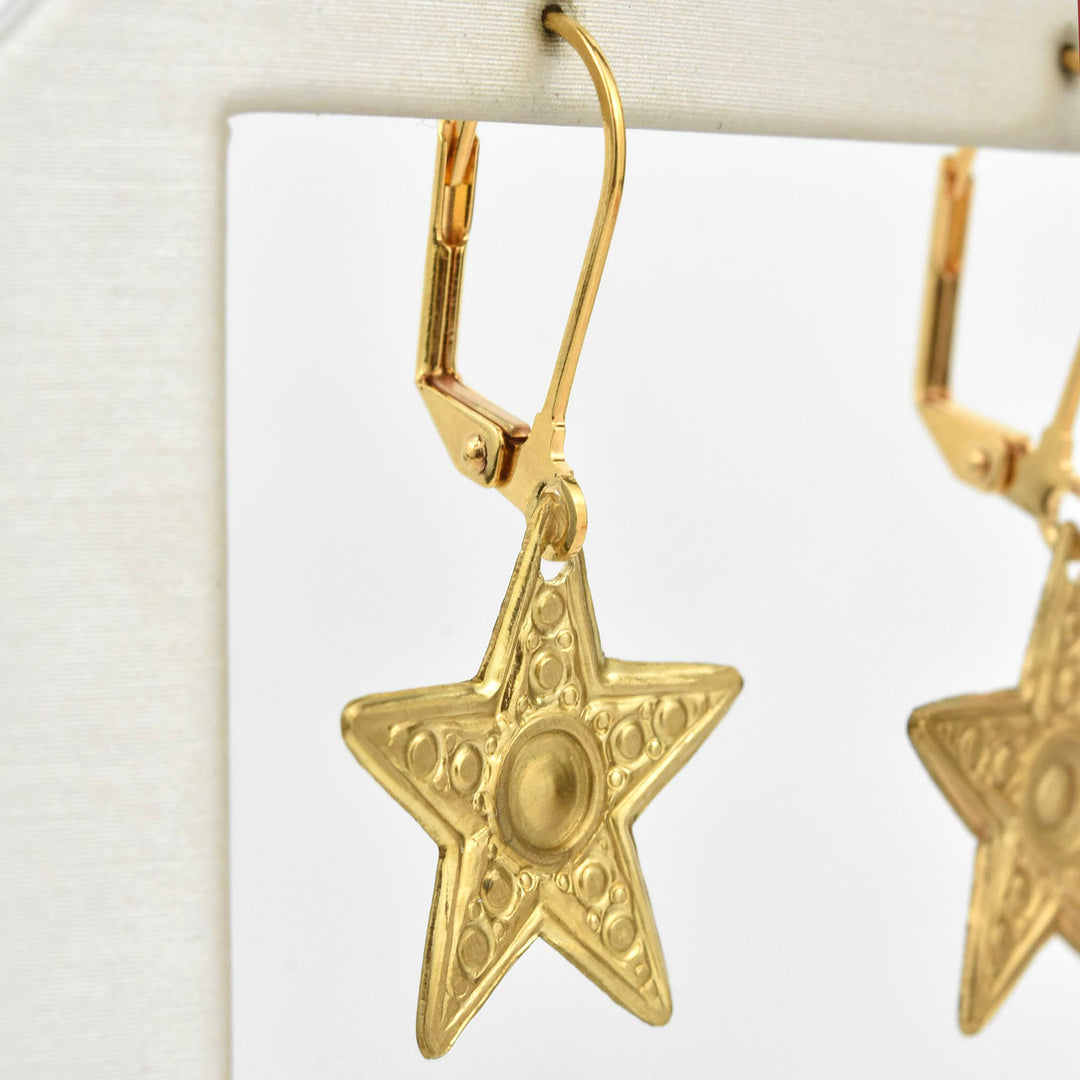 Small Star Earrings - Goldmakers Fine Jewelry