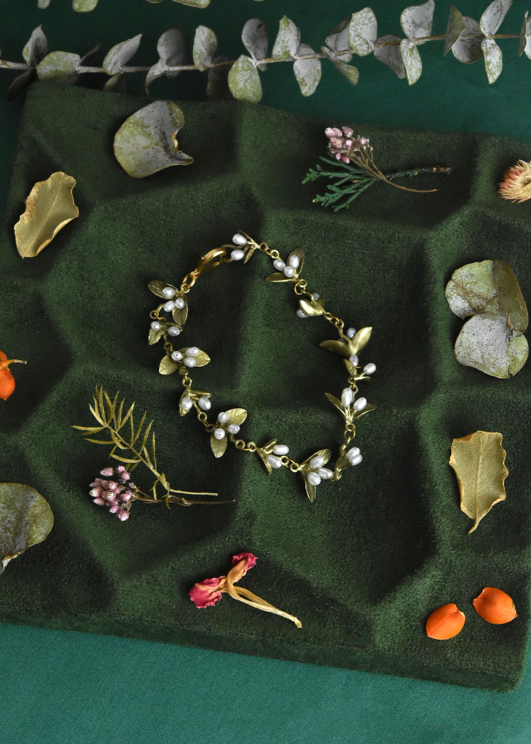 Spring Vine Bracelet - Goldmakers Fine Jewelry