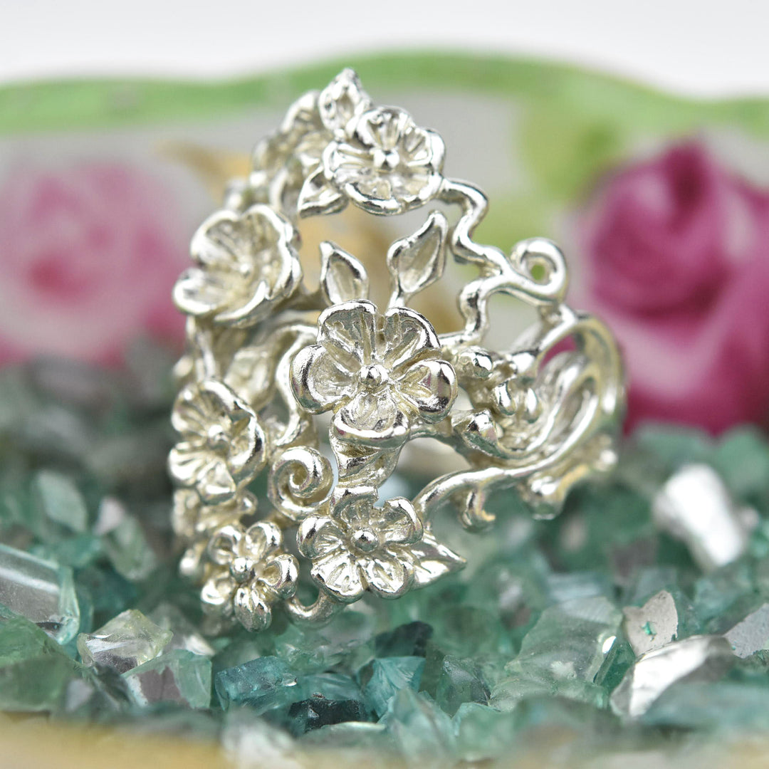Flowers and Vines Ring in Silver - Goldmakers Fine Jewelry