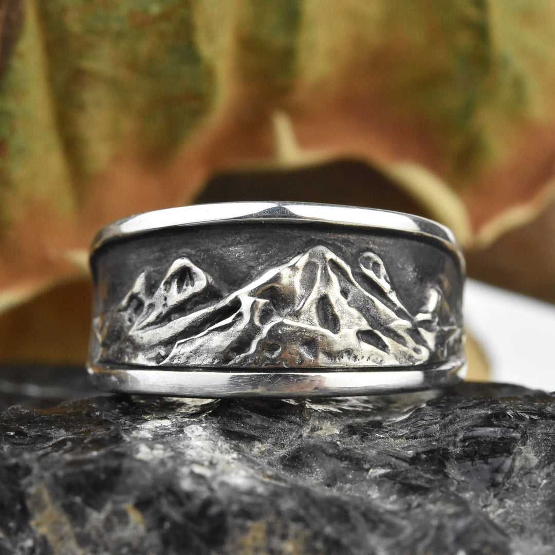 Mountain Range Ring in Silver - Goldmakers Fine Jewelry