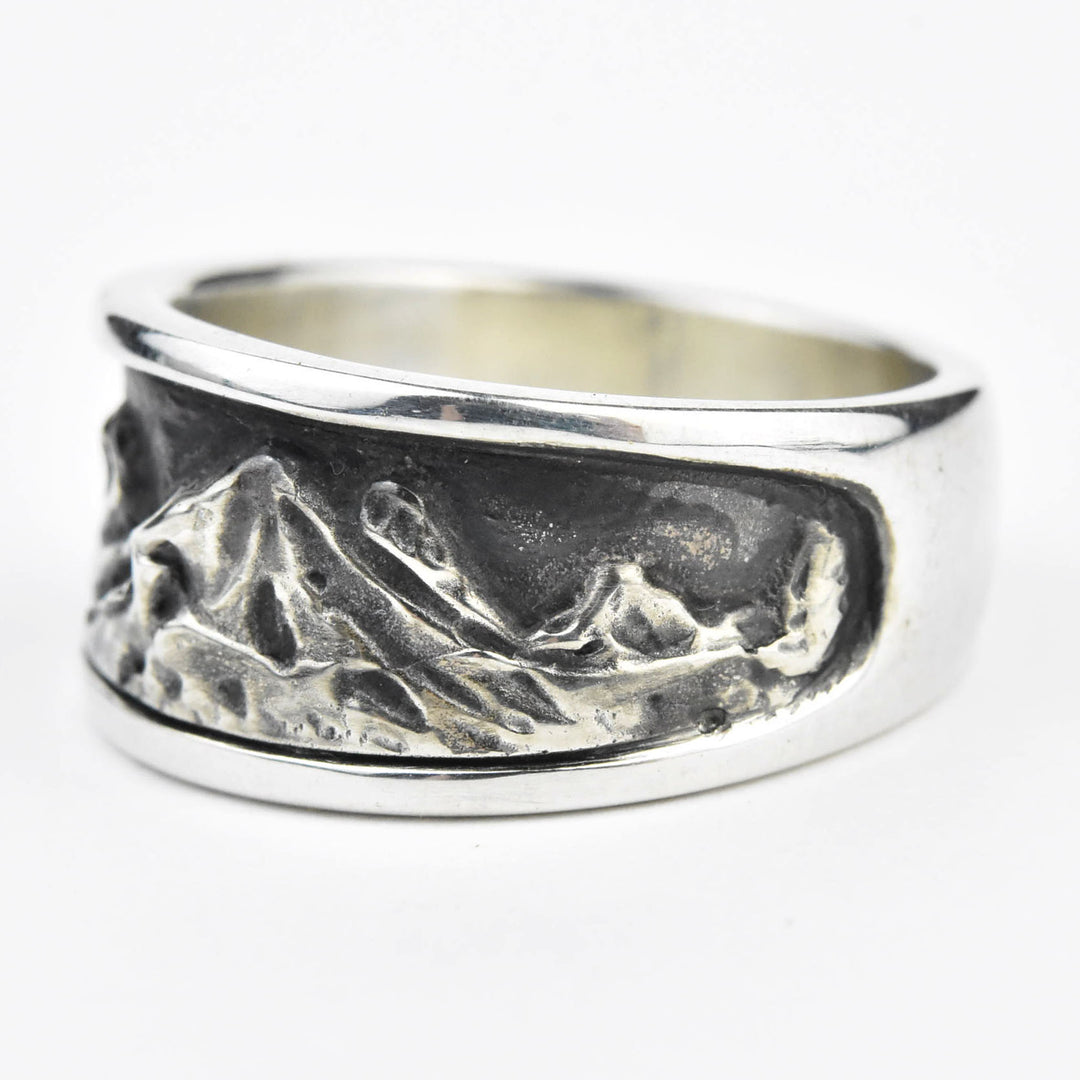 Mountain Range Ring in Silver - Goldmakers Fine Jewelry