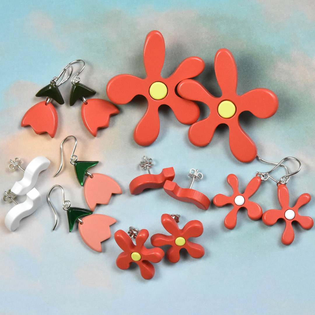 S Studs - Goldmakers Fine Jewelry