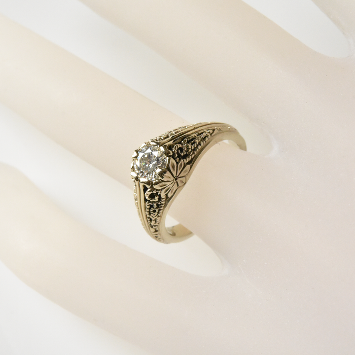 Marguerite Diamond Engagement Ring - Goldmakers Fine Jewelry