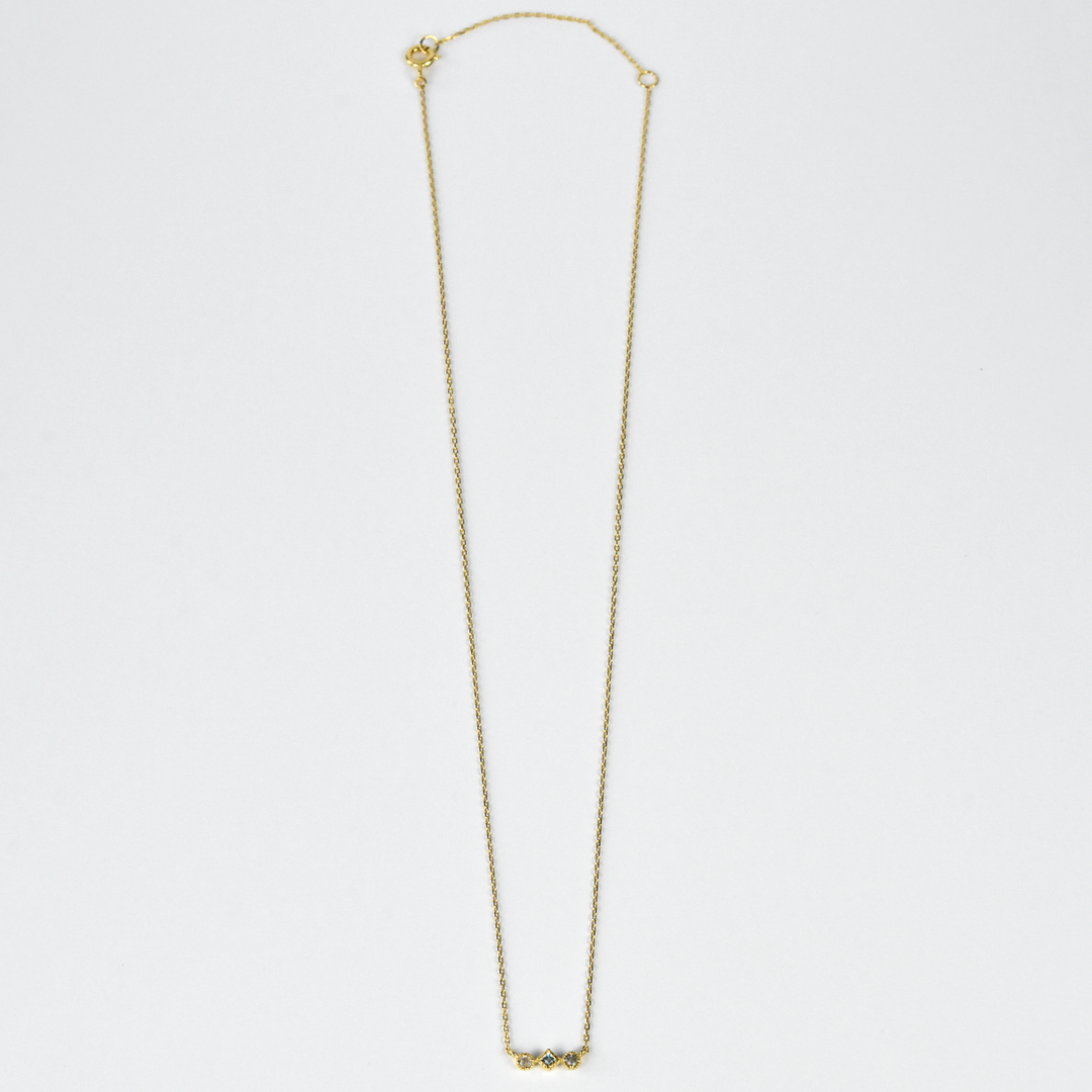 Petite Three Stone Necklace in Gold Vermeil - Goldmakers Fine Jewelry