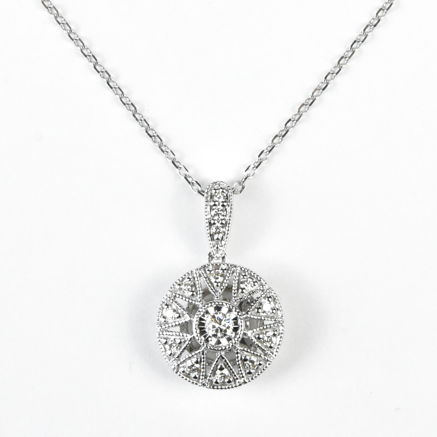Round Diamond Starburst Necklace - Goldmakers Fine Jewelry