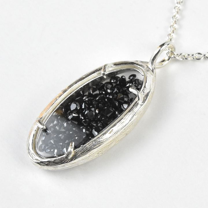 Large Oval Shaker Necklace - Goldmakers Fine Jewelry